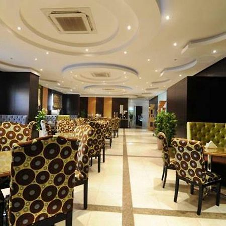 Rose Garden Hotel Ar Riyad Esterno foto